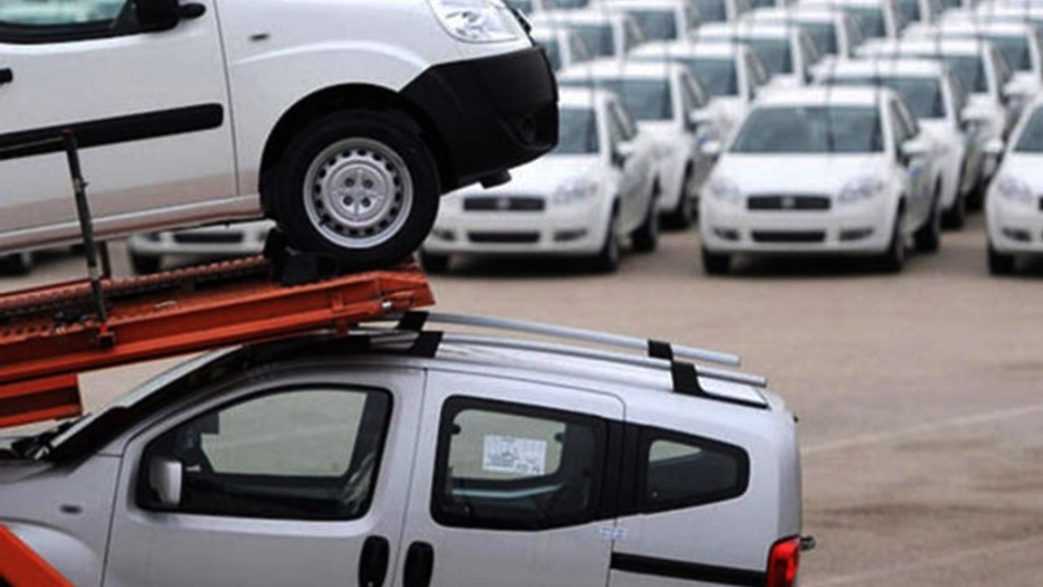 Турски пазар: Детална анализа на продажбите на патнички возила и лесни товарни возила во мај 2001