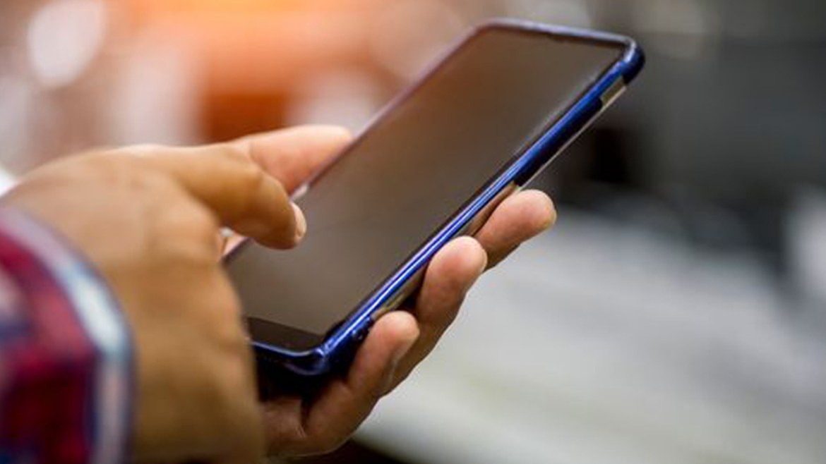 Како да дознаете кој ве повикал дури телефонот е исклучен: водич за операторските услуги