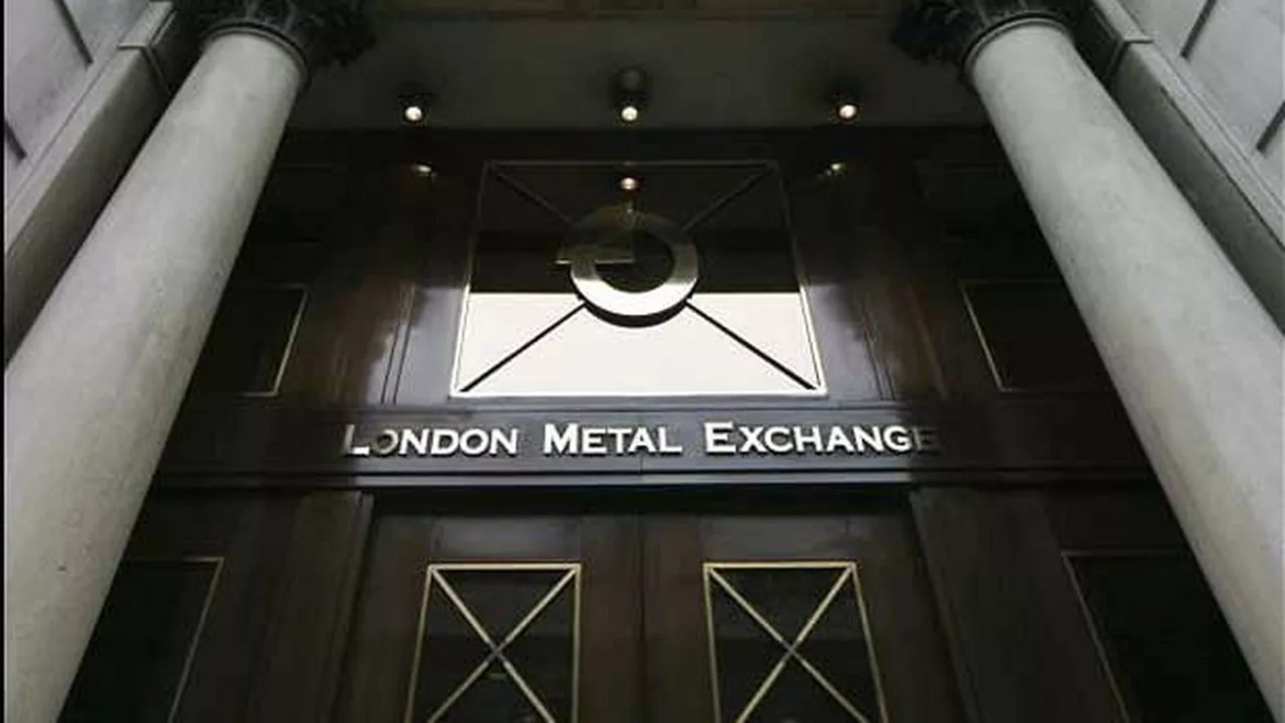 Цени на гориво и никел: влијанија врз цените на електрични возила во глобалниот контекст