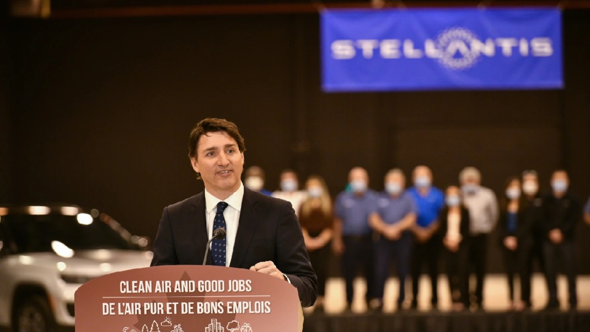 Стелантис ја прегрупира стратегијата: вложува во електрични возила и создавање нови работни места во Канада
