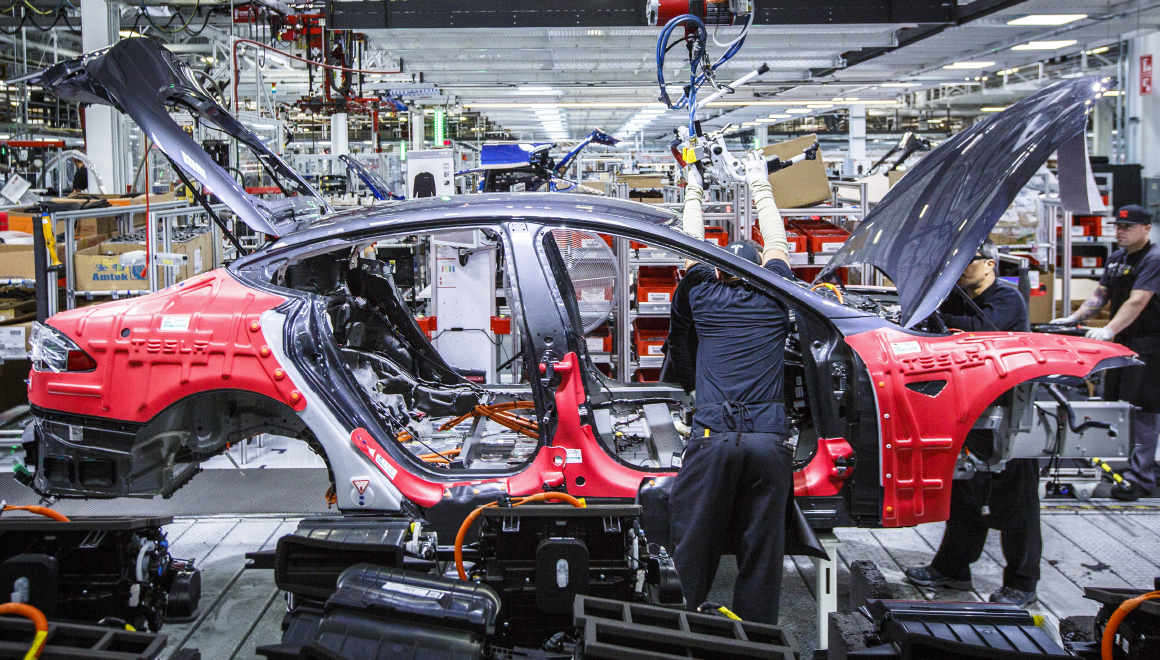 Тесла и технологиите: привремено затварање на фабриката во Шангај поради коронавирусот