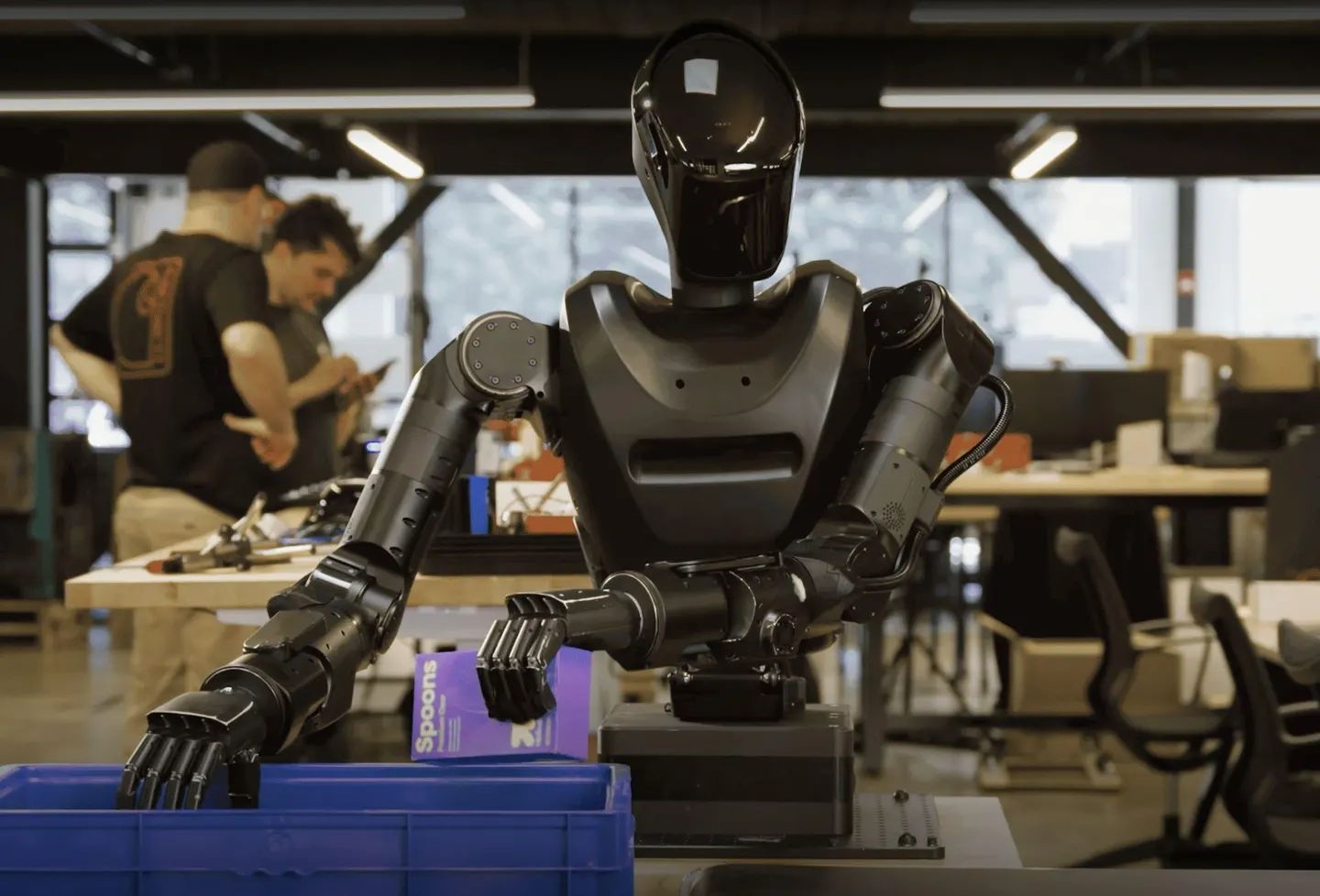 Хуманоидни роботи и вооружување: амбициозна и контроверзна иднина