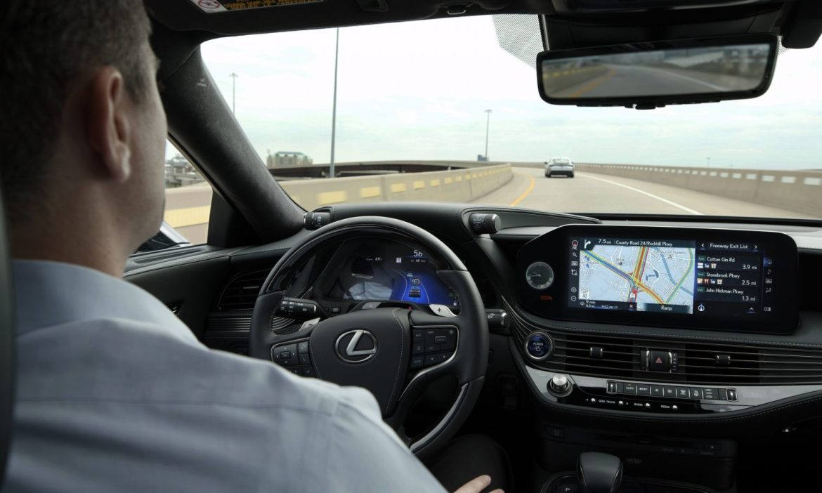 Тојота: иновација на автономно управување со цена достапна за сите