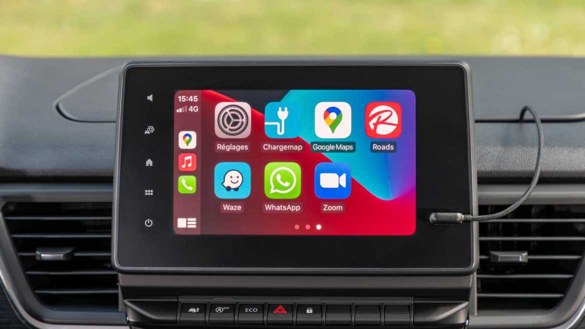 Рено Трафик: Нов акцент во светот на практичност и стил