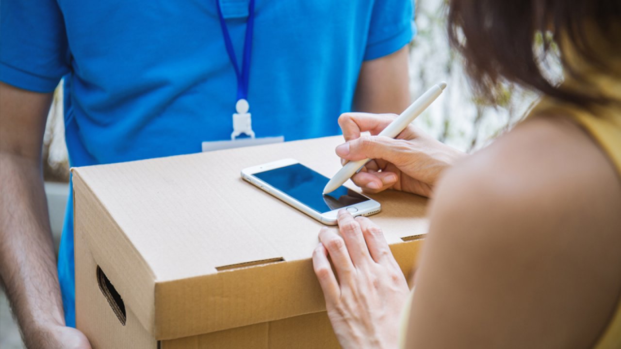 Редизајниран водич за работна дозвола и мерки за време на 17-дневниот полициски час