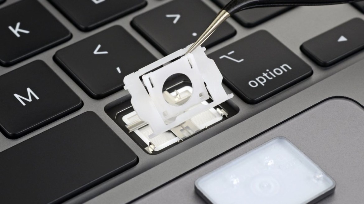 Грациозна чистота на лаптоп клавиатурата: водич за безбедно и ефикасно чистење