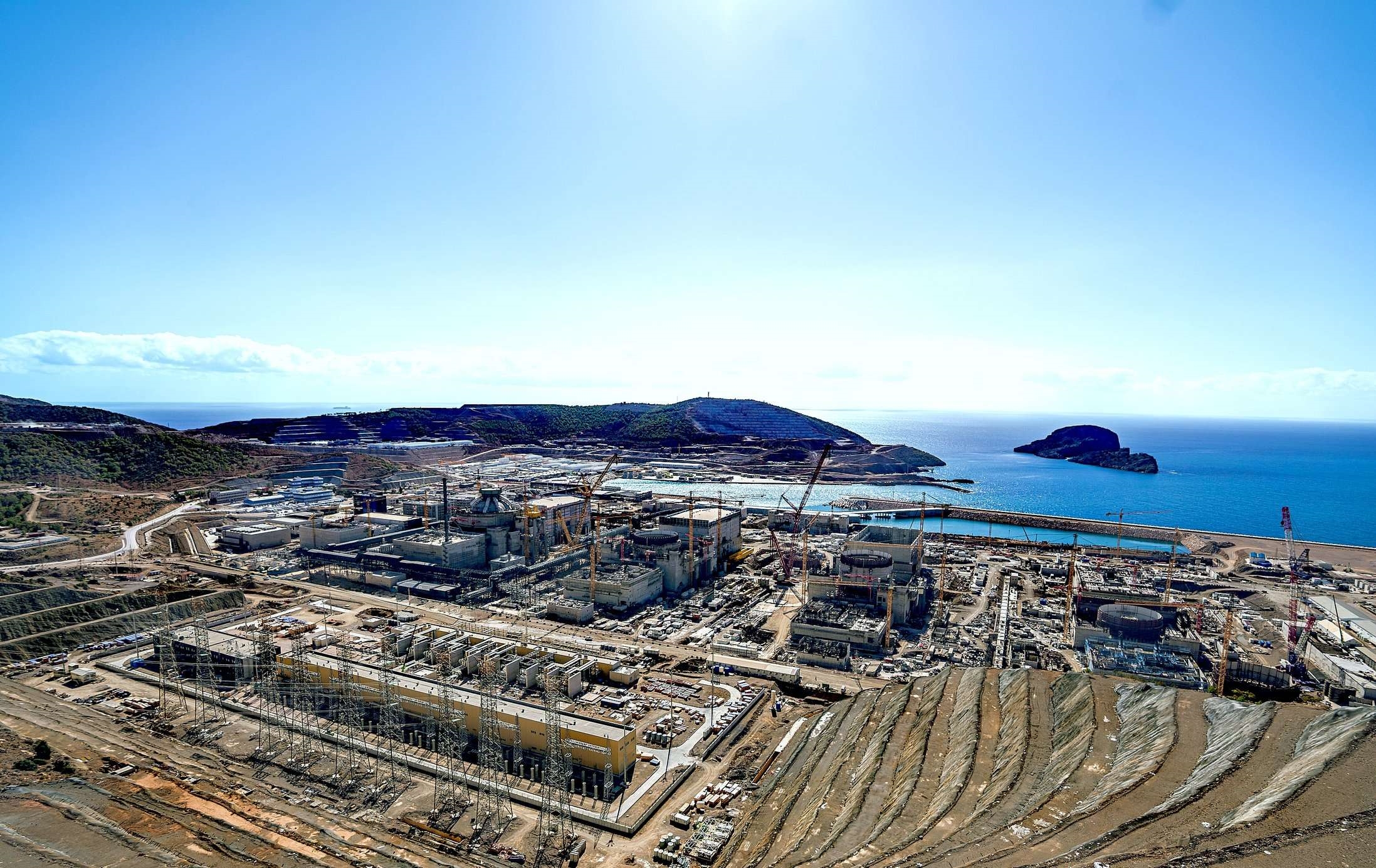 Амбициозниот проект Акују Нуклеар: Одложувања, технички предизвици и иднини во Турција