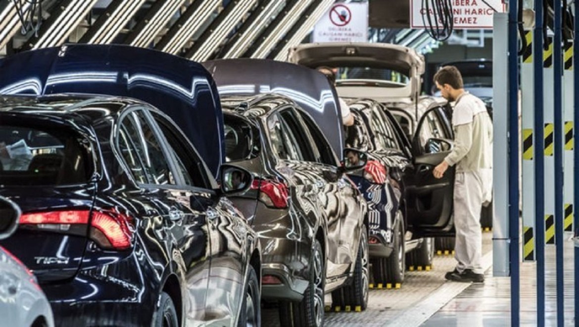 Пазарни трендови во автомобилската индустрија во август 2021: пласмата и најпродаваните марки