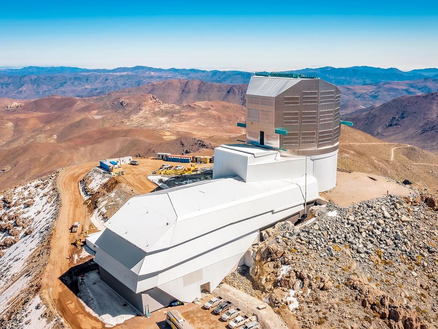 Еден поглед кон 2025: Револуционни откритија и вселенски протагонизации