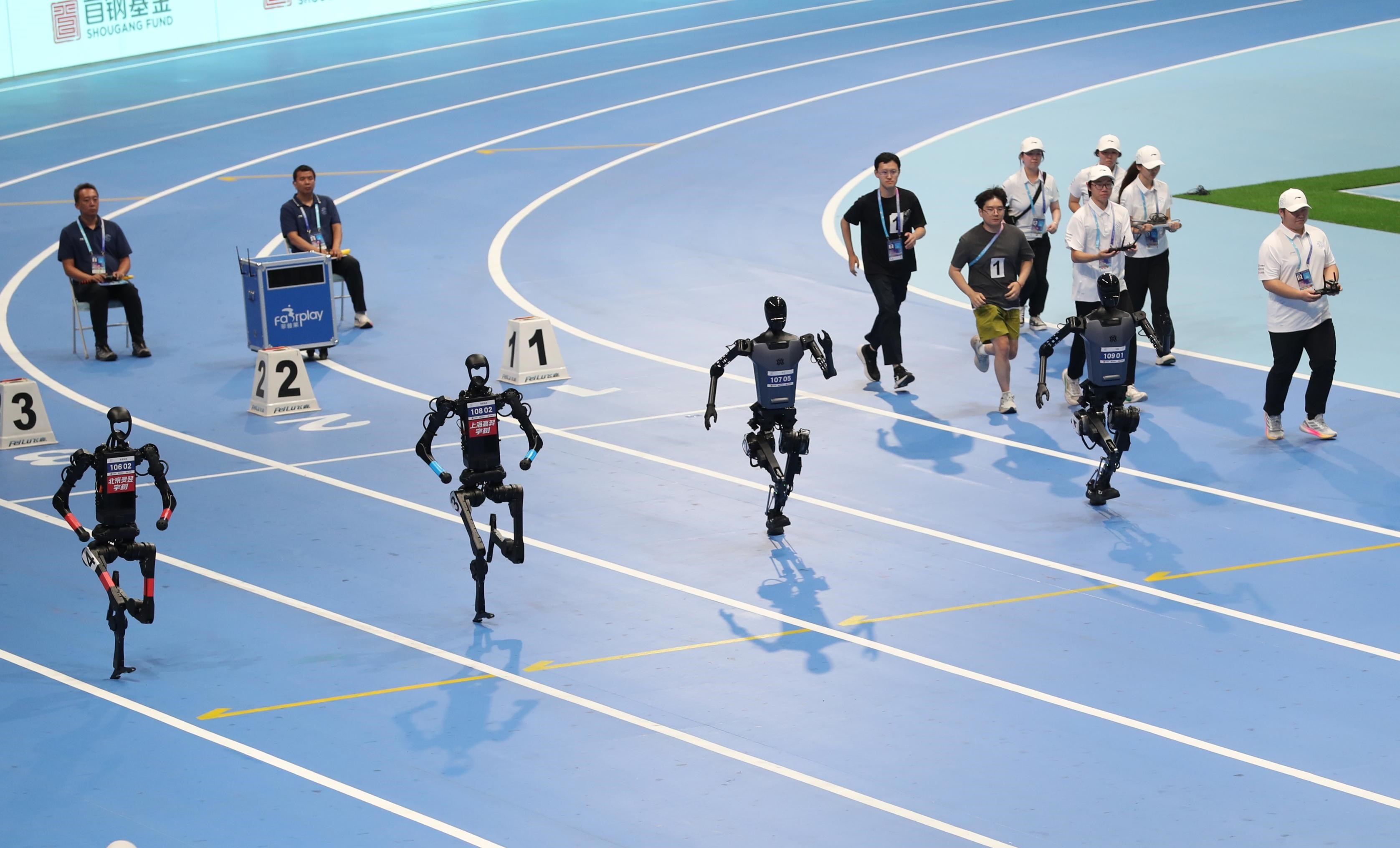 Напредок на инсансите роботи во 2025 година: прогресија на јавни простори и домашни средини