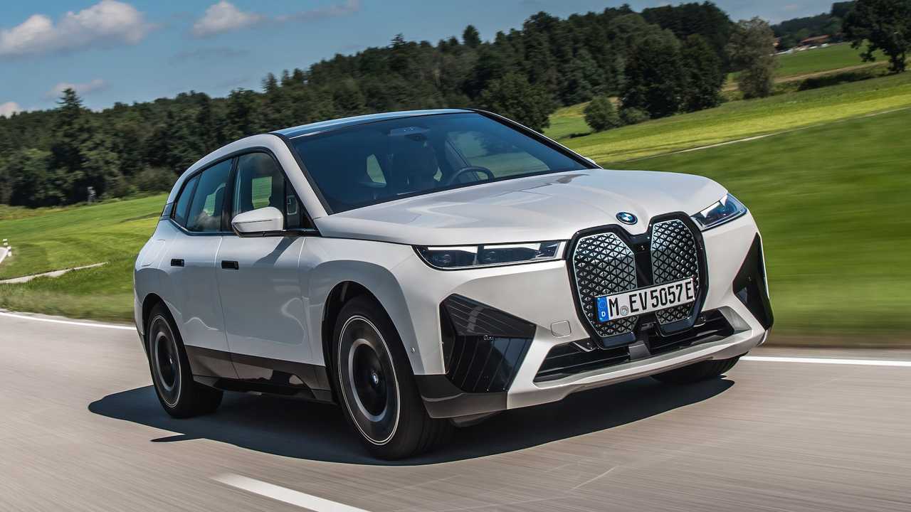 Кина и Турција: 4.000 автомобили на пат кон пристаништето Даринџе и неизвесност за крајната дестинација