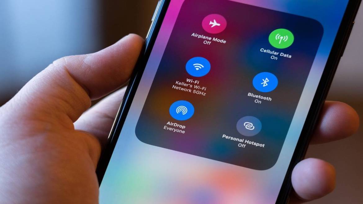 Пренос на податоци од Android до iPhone: практичен водич за корисниците на Samsung и Apple