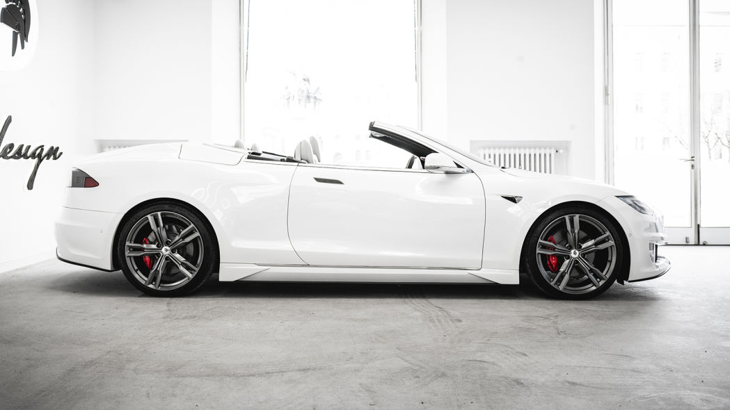 Ares Design Transformuje Tesla Model S u кабриолет со двојни врати и отворен покрив