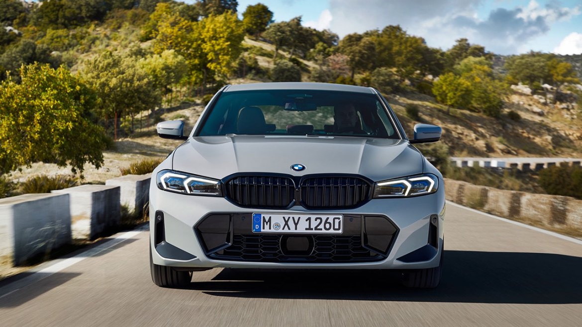 BMW 3-Серија 2022: Нова кожа и технологија во духовита комбинација