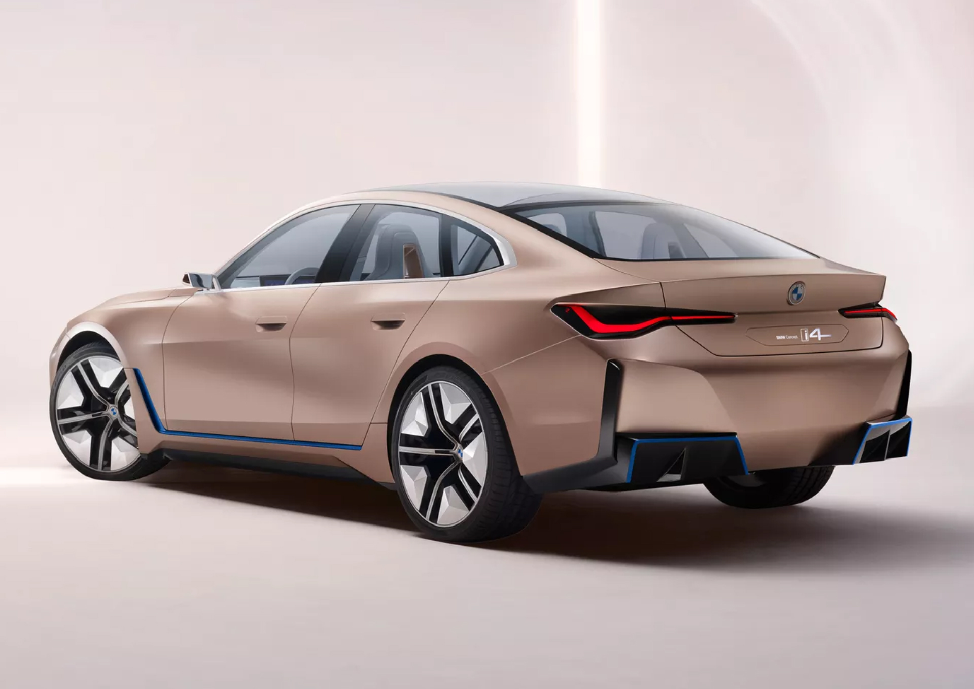 BMW i4 Concept: Новиот електричен дизајн што го обликува иднината на серијските модели