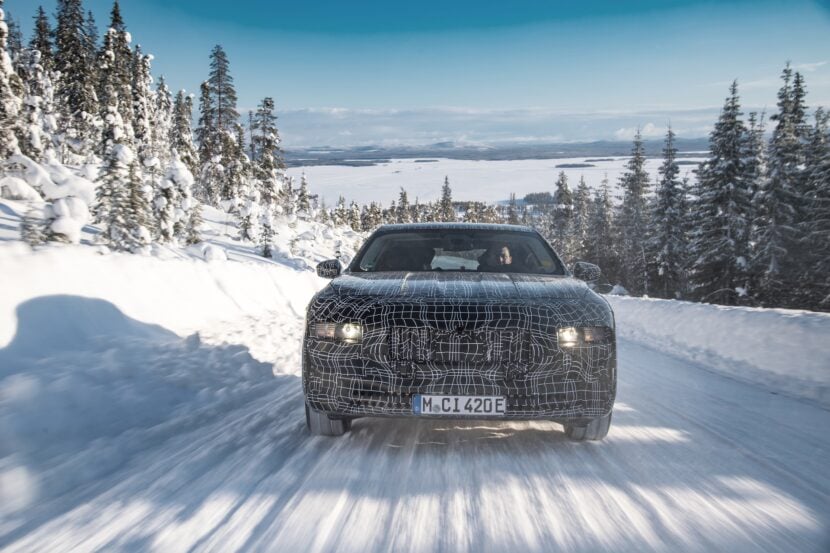 BMW M7: Развојот и иднината на германскиот луксузен седан