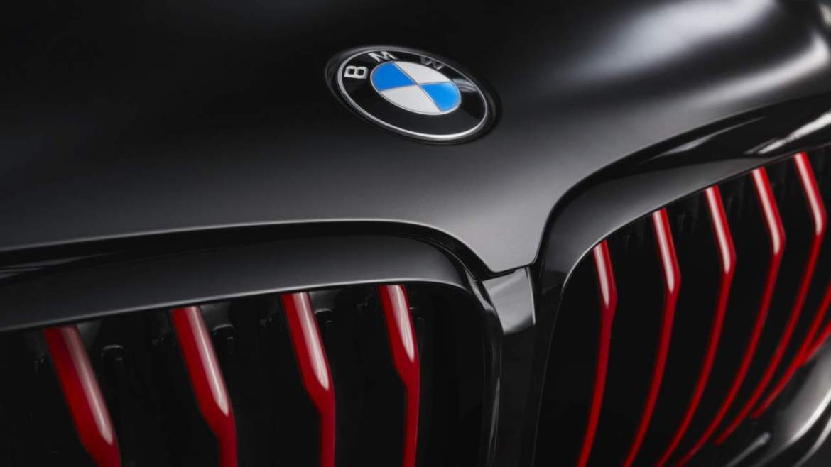 BMW X5 Black Vermilion Edition: ULTRA-Луксуз и Ограничено 350 Примока