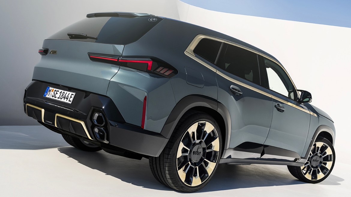 BMW XM: Природен избор дизајнерска сила и хибридна технологија во 50-годишнина