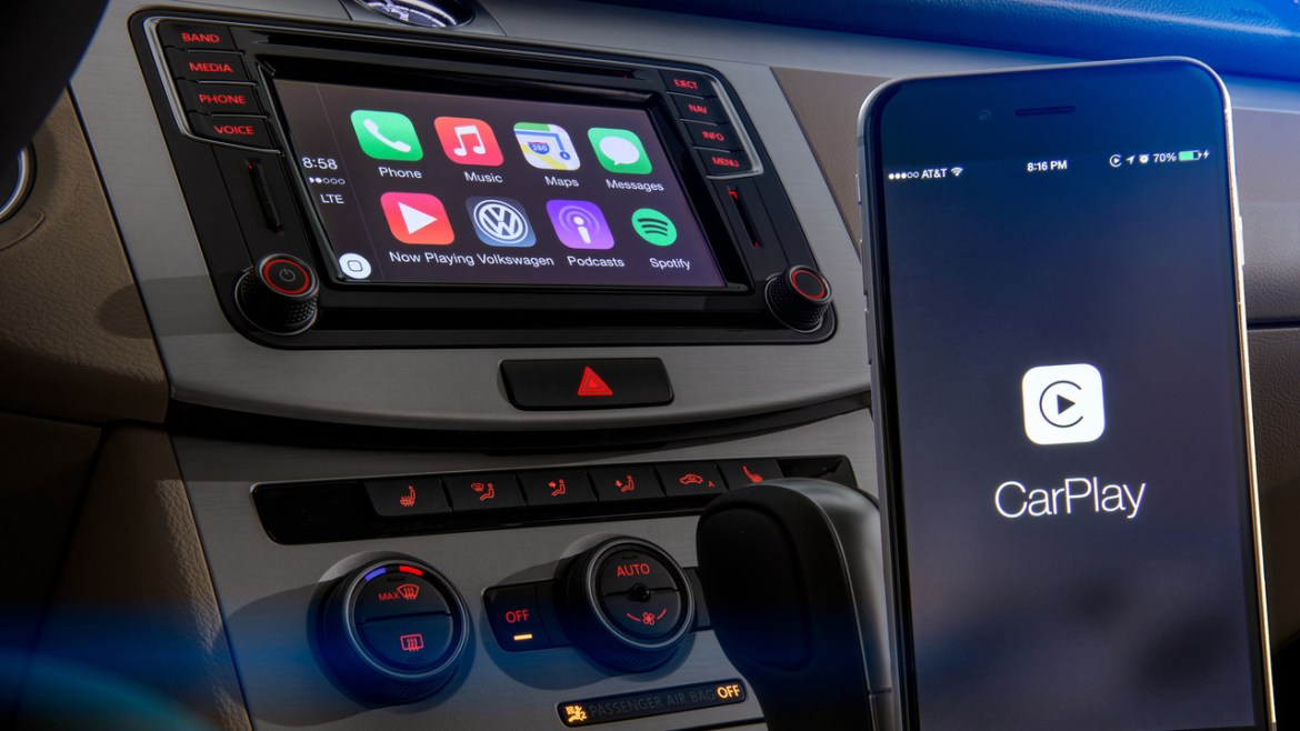 CarPlay и IronHeart: Патот кон пооблачена контрола на возилото