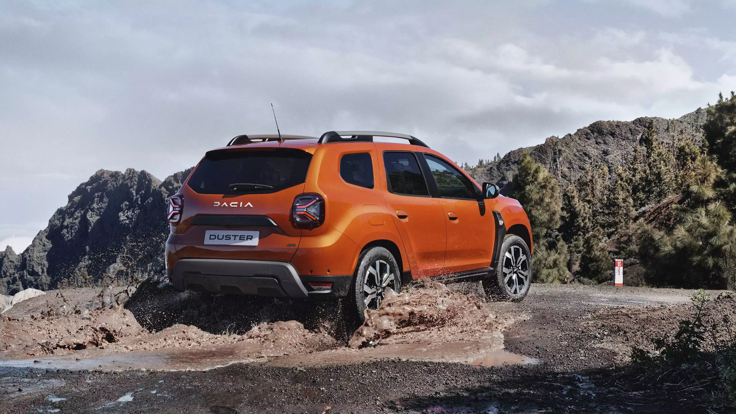 Ценовни и технички карактеристики на Dacia Duster (2010–2023): преглед и листа на цени за февруари