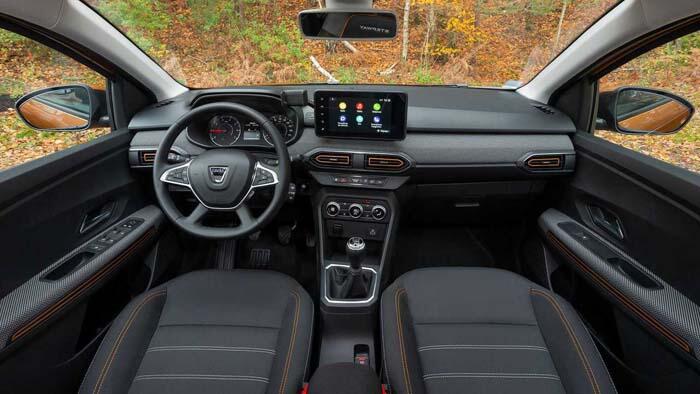 Dacia Sandero и Sandero Stepway 2021: Променети цени и нови опреми
