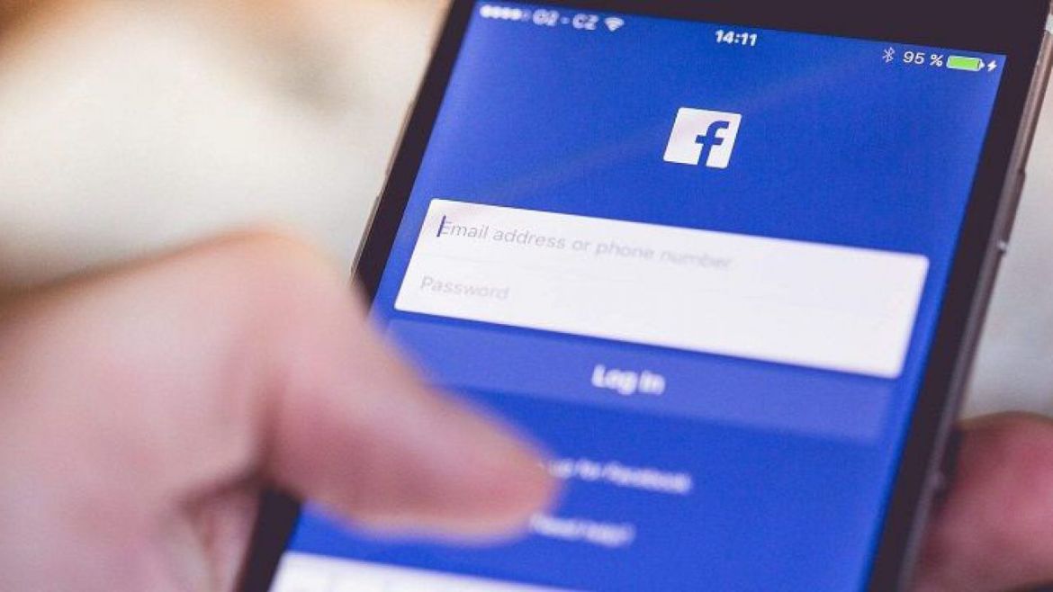 Как да пребарувате Facebook без да се најавите: водич за безпрофилен преглед