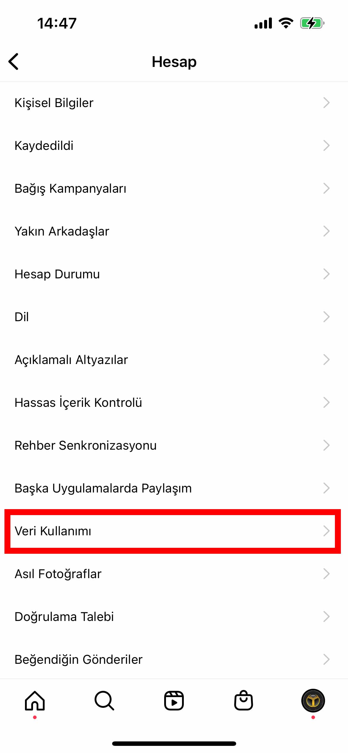 Кога започнувате со Instagram, често се соочувате со звук од автоматски репродуцирани видеа. Во понудата што следи, ви покажуваме како лесно да го оневозможите автоматското пуштање на видеа за iOS и Android.