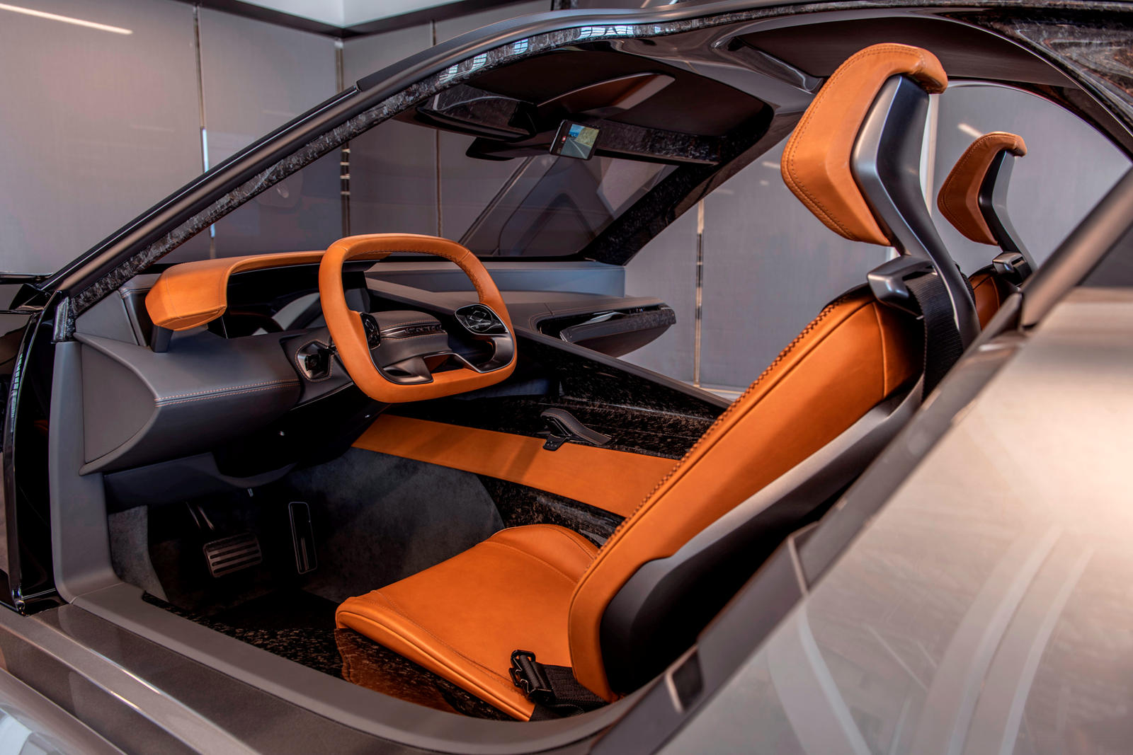 Karma SC2 и E-Flex платформа: нова ера за суперспортски автомобили