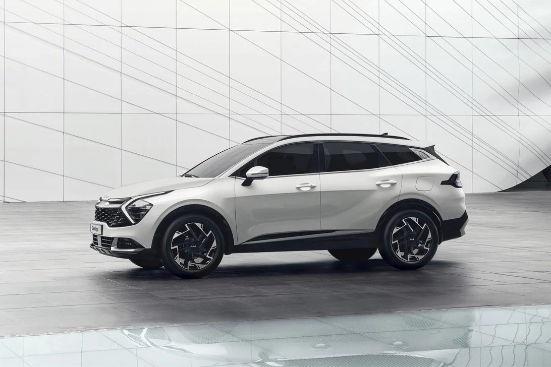 Дизајн и перформанси на Kia Sportage: Внатре и надворешно рестилизирани детали