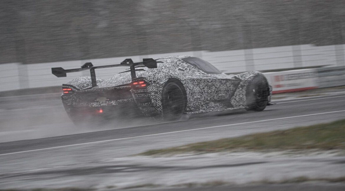 KTM X-Bow GT2: Ултра леса супер спортска лимузина со 600 коњски сили