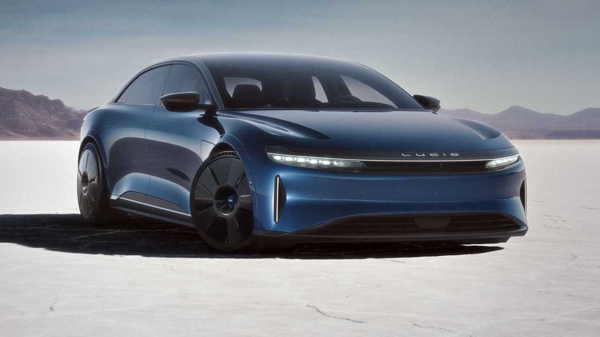 Lucid Air Sapphire: Пресметана моќ во седан-електричен луксуз