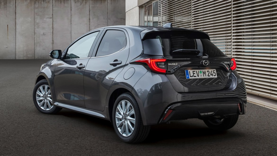 Mazda 2 Hybrid: новиот сопфатник на Toyota Yaris Hybrid и неговата адреса во Европа
