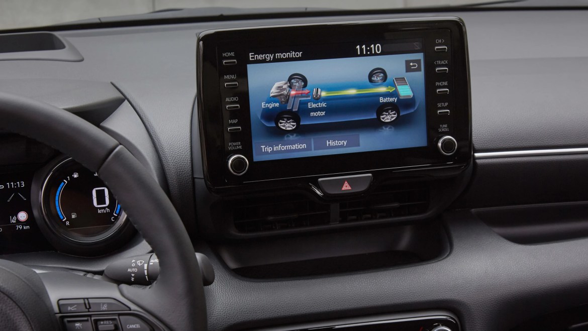 Mazda 2 Hybrid: новиот сопфатник на Toyota Yaris Hybrid и неговата адреса во Европа