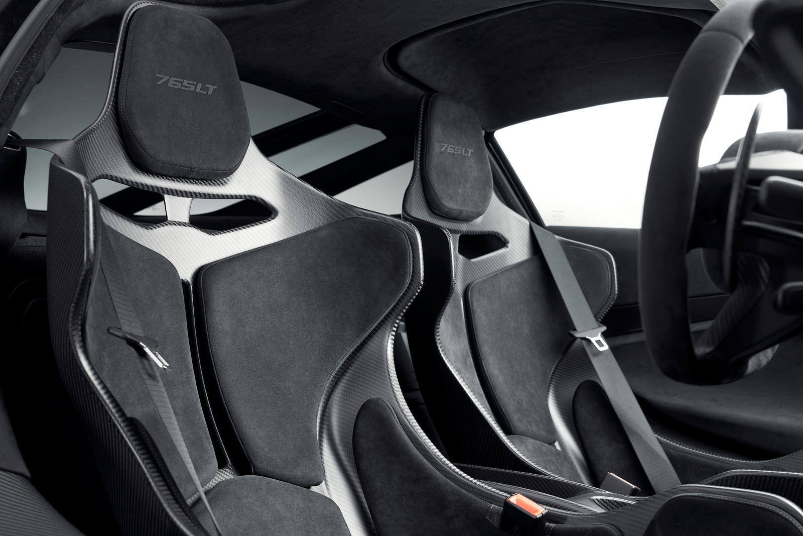 McLaren 765LT: Велика разлика во тежината и перформансите во споредба со 720S