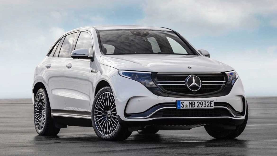Mercedes повикува како мерка за безбедност: подига повик на 235.000 возила поради проблем со SIM картичка