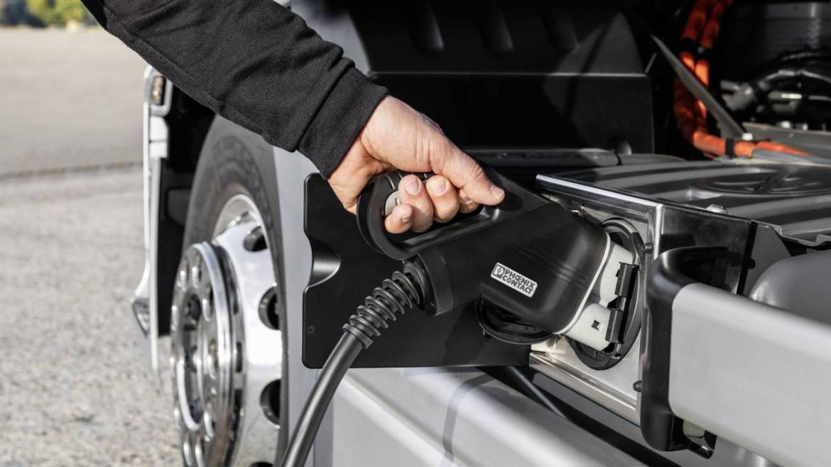 Електрични камиони Mercedes-Benz на IAA Transportation: променлива иднина во балансот на пазарот