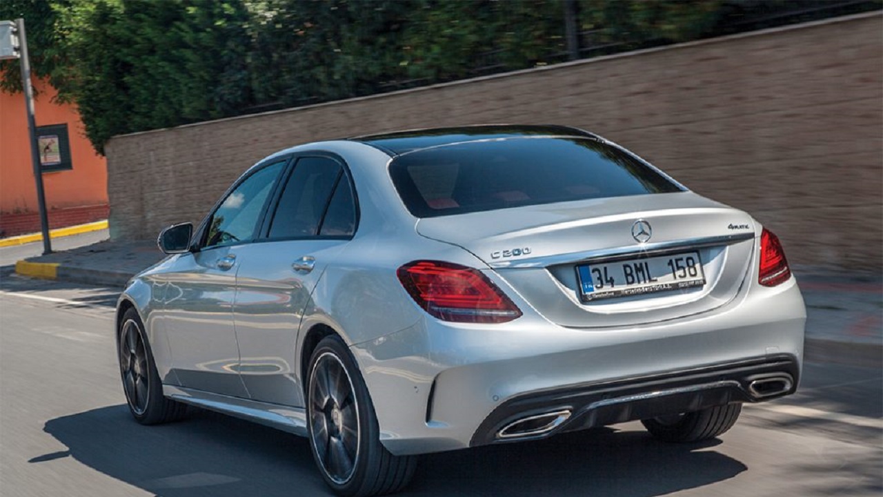 Mercedes C200: Преглед на цените и опцие за април 2021 во светот на AMG и Exclusive