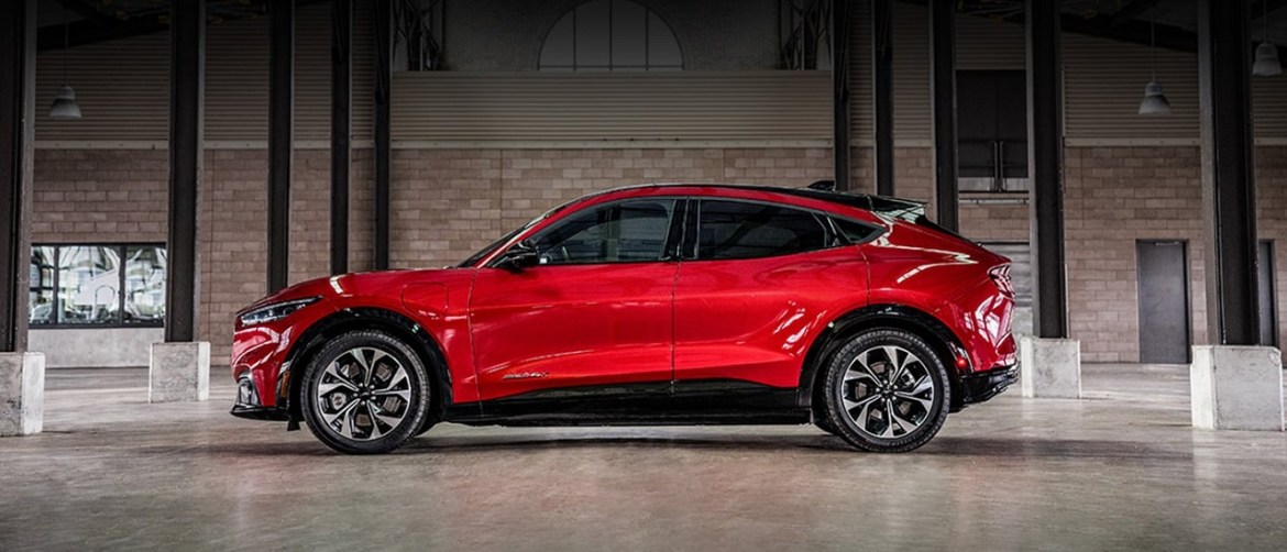 Електричната револуција во автомобилската индустрија: Mustang Mach-E го зазема првото место