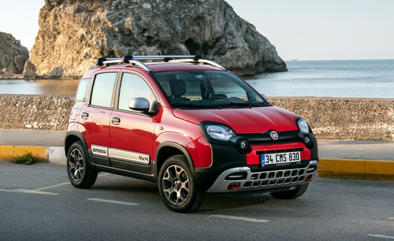 Panda Cross 4x4 и Panda Urban: Важни карактеристики и опрема за сите услови на патувања