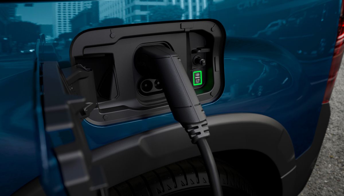 Peugeot e-Rifter: Придобивна електрична комерцијална подвижност од Peugeot