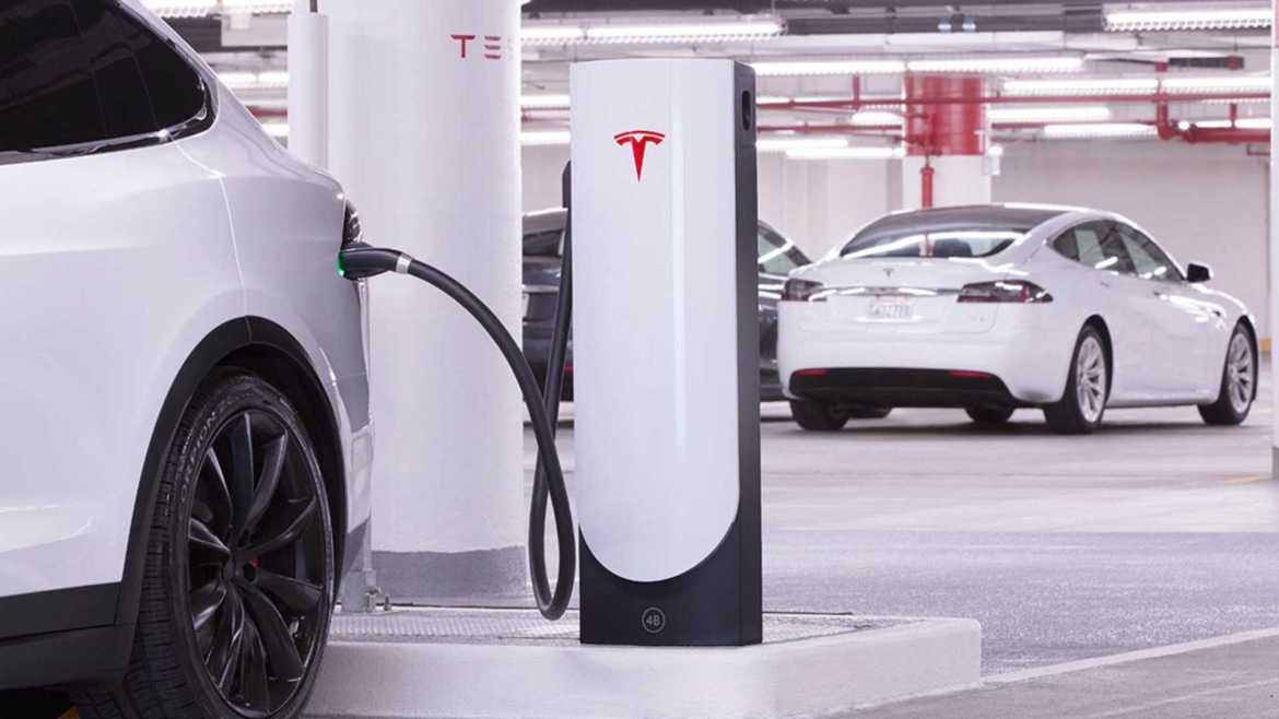 Tesla Турција: Влез и развој на мрежата Supercharger во Македонија