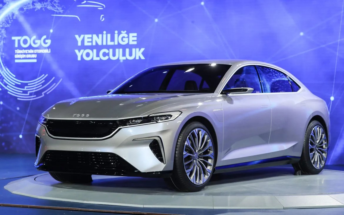 Togg C‑SUV: Прв пробен излез во производствена линија и ветувања за европскиот пазар