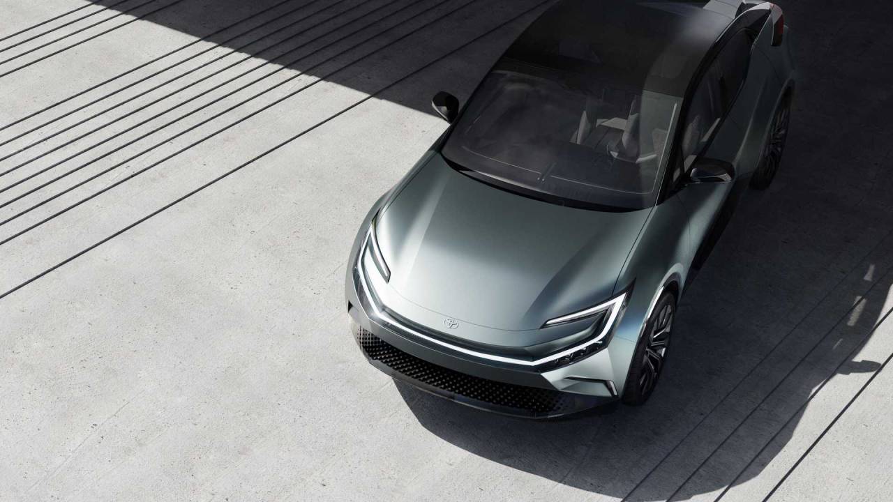Нов деталјен преглед на Toyota bZ Concept: дизајн, размери и функционалности