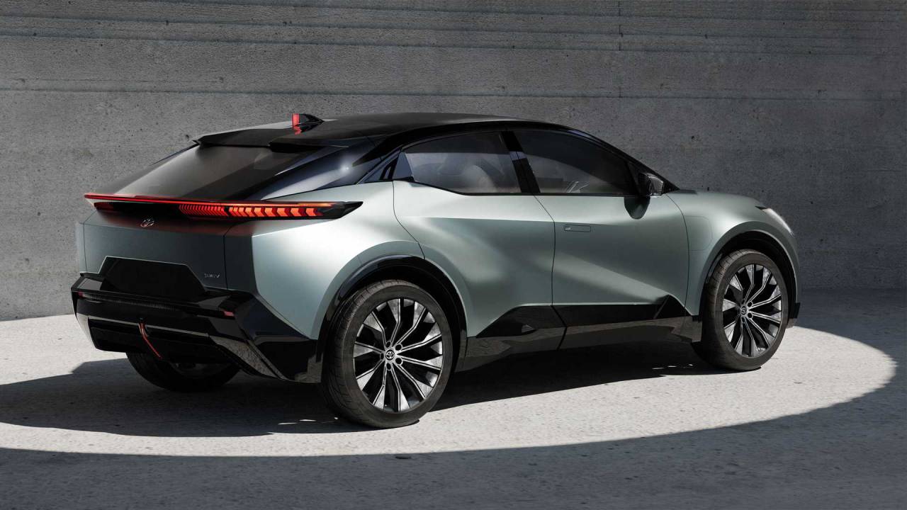 Нов деталјен преглед на Toyota bZ Concept: дизајн, размери и функционалности