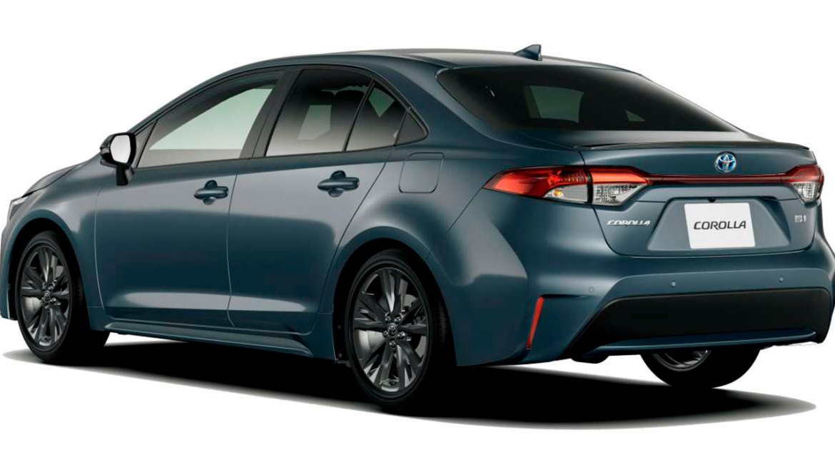 Уникалност на лого дизајнот на Toyota Corolla: различни амблеми во истата линија на брендот