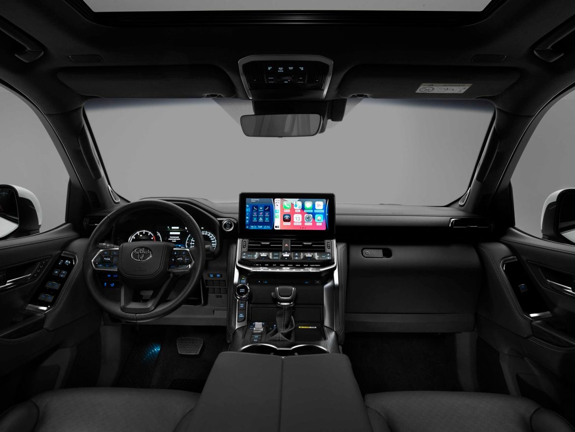Toyota Land Cruiser LC 300: ПрвпатскиTNGA архитектура и нови стандарди во оф-роуд возилата