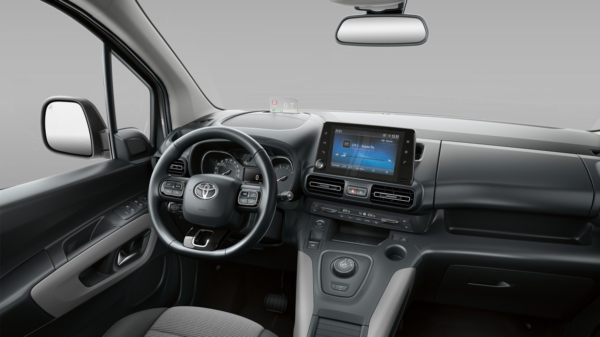 Toyota Proace City: Поглед во вредност и опрема за турскиот пазар