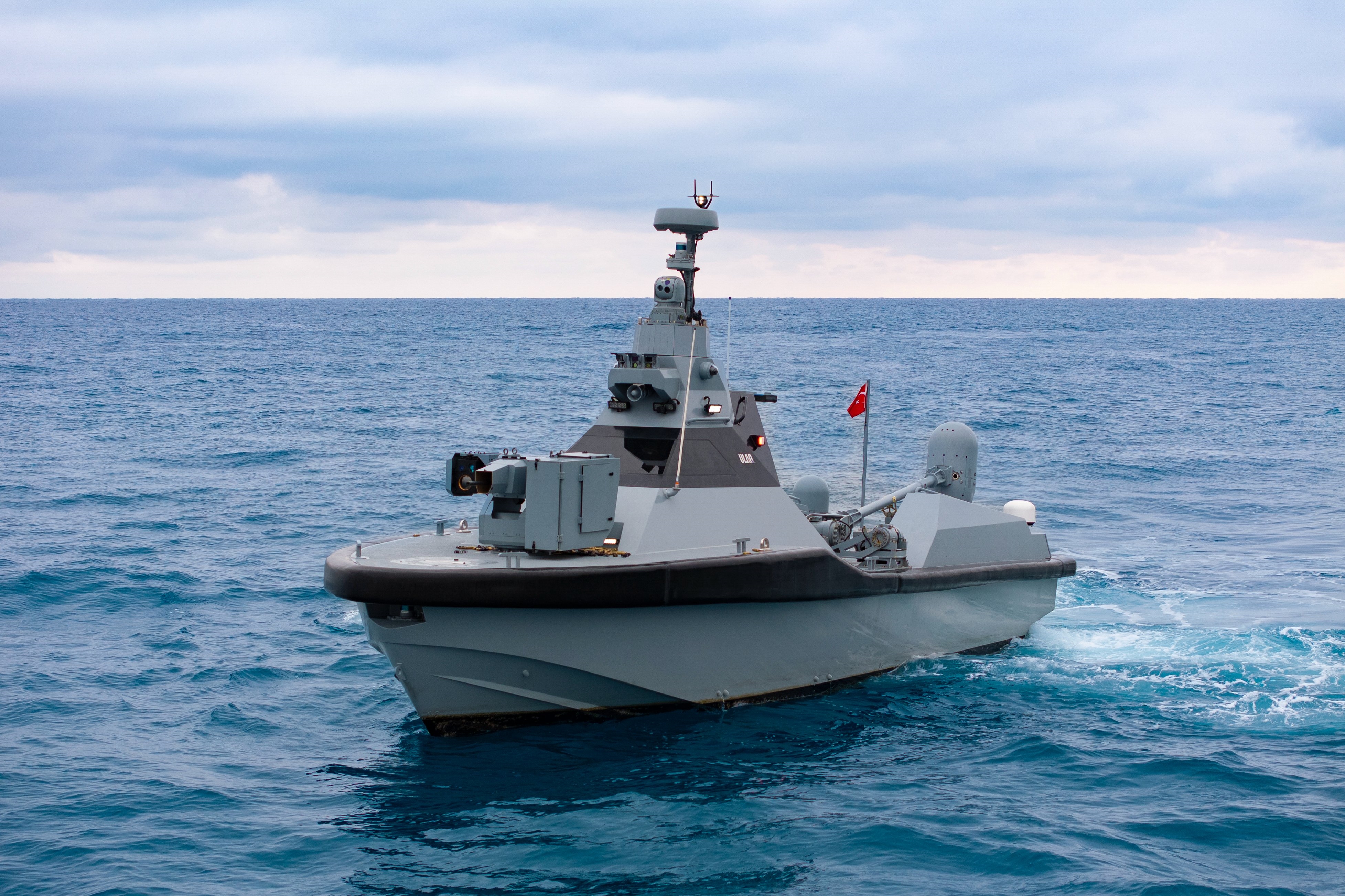 ULAQ Вооружено беспилотно морско средство: развој, перформанси и целокупна инфраструктура
