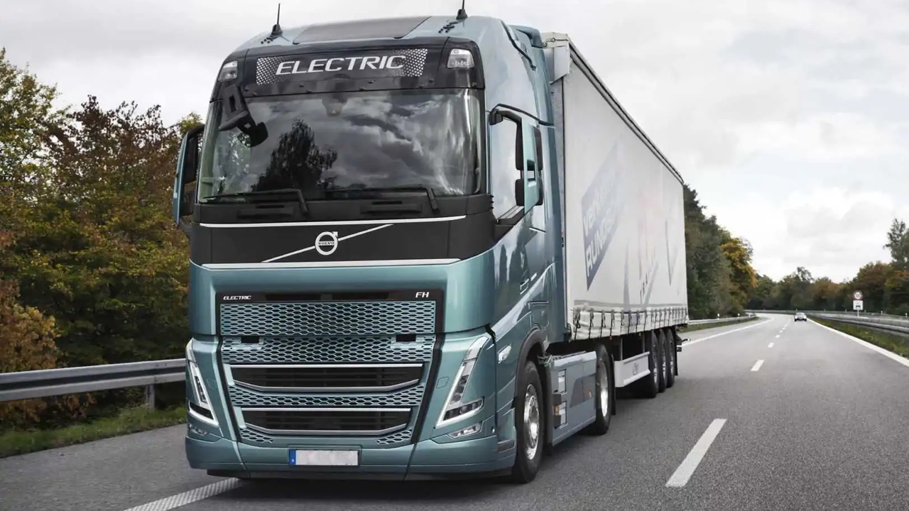 Volvo Trucks ја води електрификацијата на тешкиот патен транспорт во Македонија