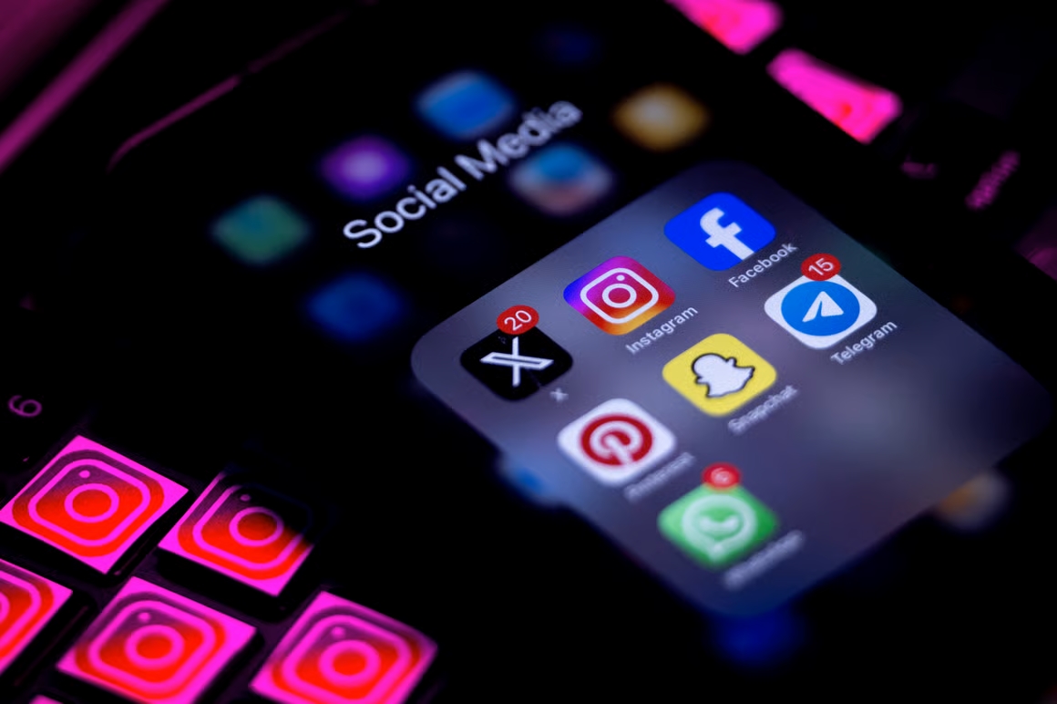 Францускиот собир го изгласа ограничувањето на социјалните медиуми за под 15 години со мнозинство гласачи